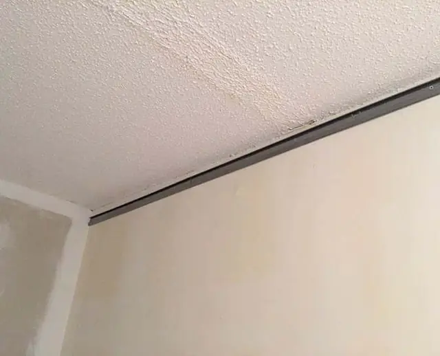 From texture to a flat coat — Ceiling track before the finish